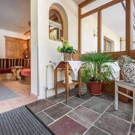 ホテル Living-apart Anita オエッツ