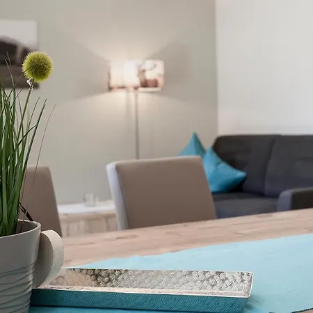 מלון Living-apart Anita אוץ