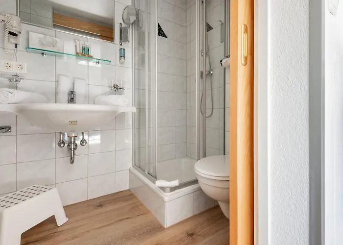 Living-apart Anita Hotel