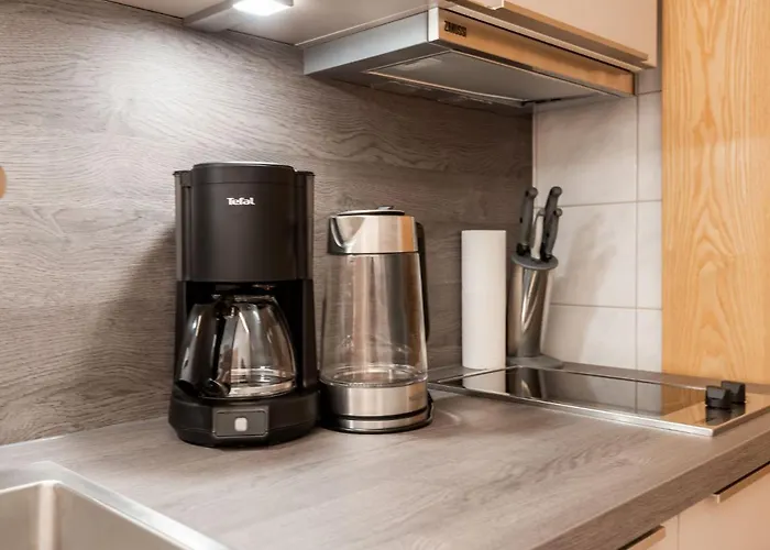 Living-apart Anita 3*