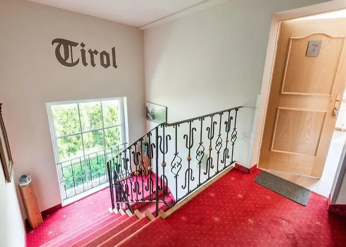 Living-apart Anita Otel 3*